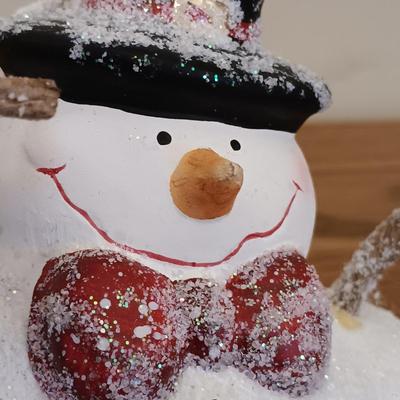 LOT 48K: Christmas Collection- Valeri Parhill Melting Snowmen, Illuminated Mercury Glass Cupcakes, Zingle-Berry & More