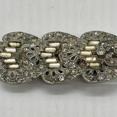 Vintage Costume Jewelry bar shaped Pin Brooch and Clip