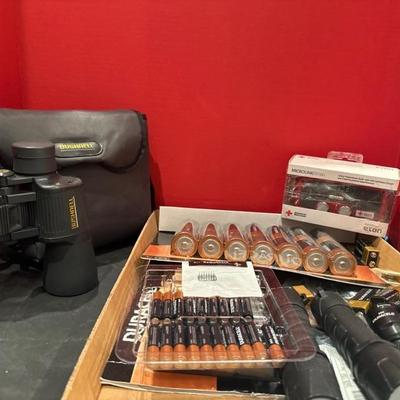 Lot 266 Bushnell binoculars, Duracell batteries