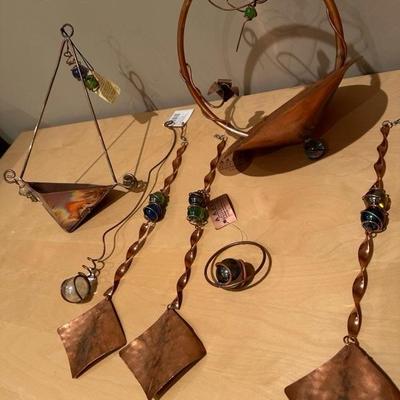 Lot 275 a collection of copper yard decor