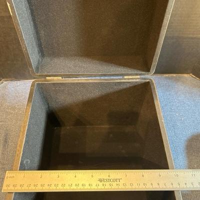 Lot 302 home decor Metal & wood trays, office caddy, wood storage box