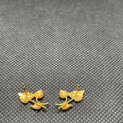 Black Hills Gold Earrings 10K Gold Leaf Earrings Tri-Color