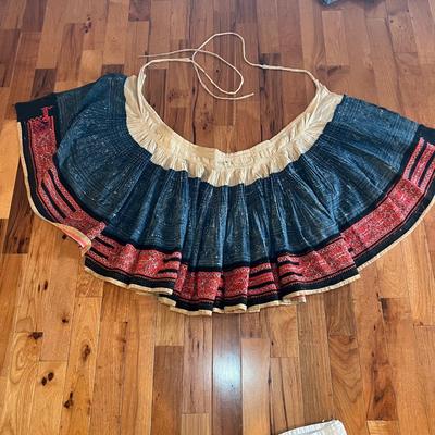 Pleated Traditional Cotton/Hemp/Dyed Batik Skirt (PB-RG)