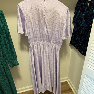 Vintage Dresses & More (BR-MK)