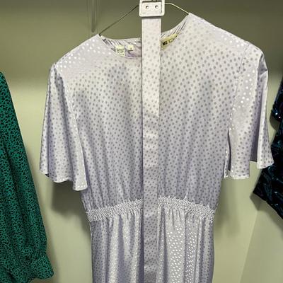 Vintage Dresses & More (BR-MK)