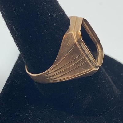 Two 10K Gold Rings (B1-HS)