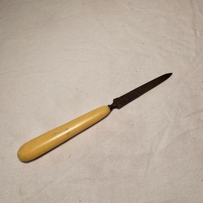 Vintage Brushes & More Unique Items (BS-JS)