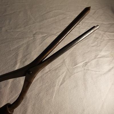 Vintage Brushes & More Unique Items (BS-JS)