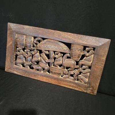 Primitive-Style Indonesian Wall Carving (BS-DW)