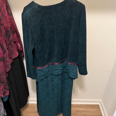 Ladies Formal Outfits and More (FR-MK)