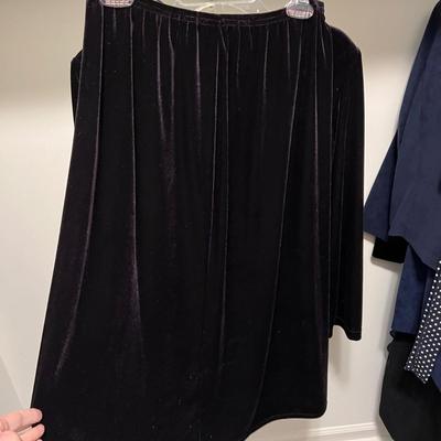 Ladies Formal Outfits and More (FR-MK)