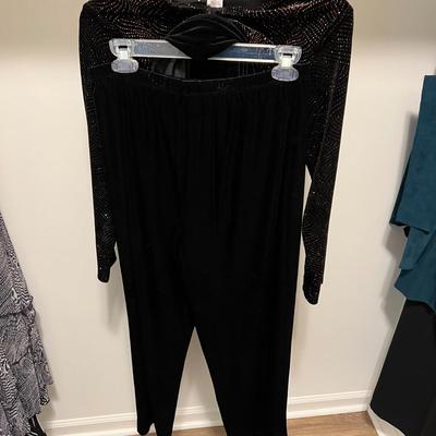 Ladies Formal Outfits and More (FR-MK)