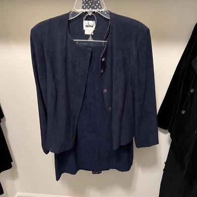 Ladies Formal Outfits and More (FR-MK)