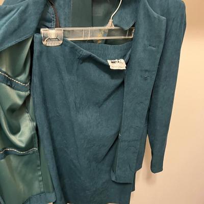 Ladies Formal Outfits and More (FR-MK)