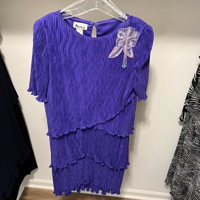 Ladies Formal Outfits and More (FR-MK)