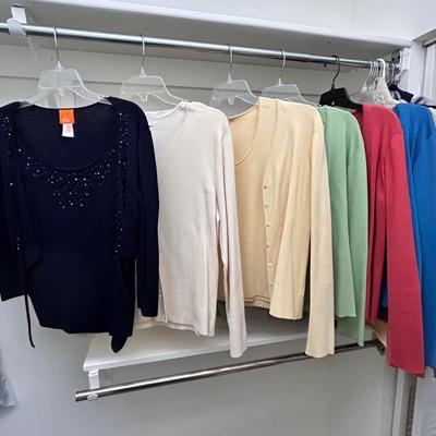 Ladies August Silk, LL Bean, Lands End, Charter Club and More Size PM (FR-BB)
