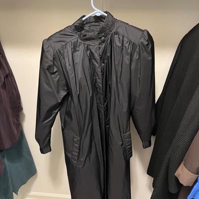 Ladies Coats and Jackets (FR-MK)