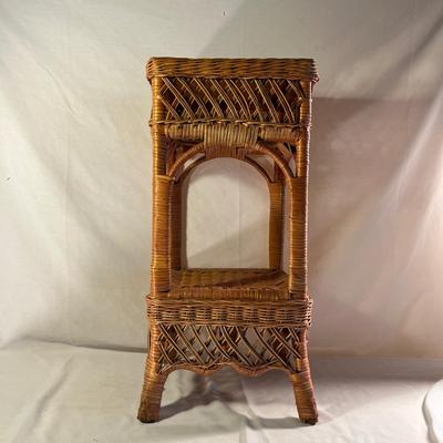 Wicker Planter & Plant Stand (LR-MG)