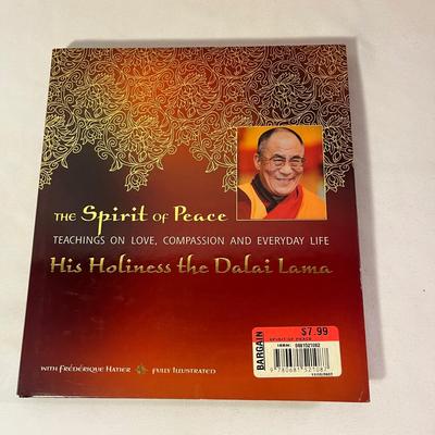 Buddha Candle & Books (LR-MG)