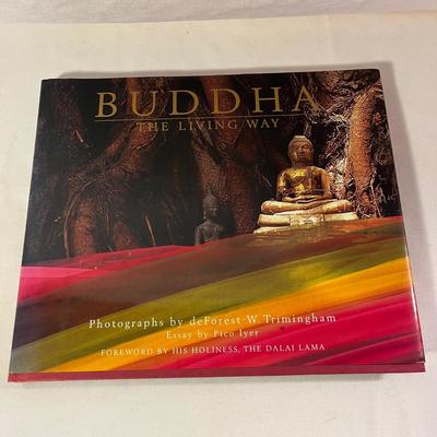 Buddha Candle & Books (LR-MG)