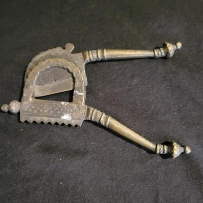 Metal Betel Nut Cutters (BS-DW)