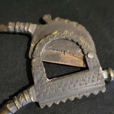 Metal Betel Nut Cutters (BS-DW)