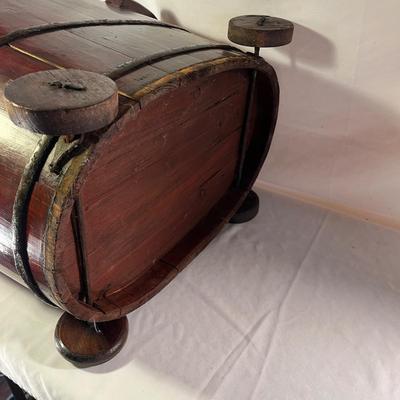 Vintage Wooden Chinese Child's Feeding Chair (LR-MG)