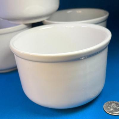 SET OF 4 WHITE CERAMIC DEEP JAPANESE SOUP/RICE BOWLS