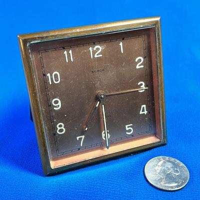VINTAGE COPPER COLORED WIND-UP ALARM CLOCK WITH FLUORESCENT HANDS, NUMERS, SELF-STAND