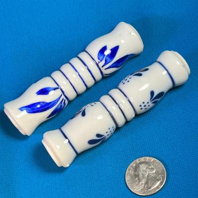 PAIR OF DELFT TEAPOT HANDLES