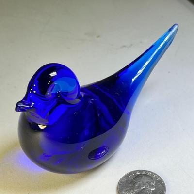 DEEP BLUE GLASS BIRD FIGURINE