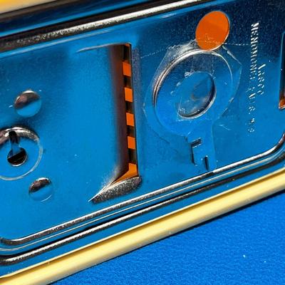 VINTAGE VALLEY BANK and TRUST PLASTIC HOUSE BANK WITH KEY AND METAL BOTTOM