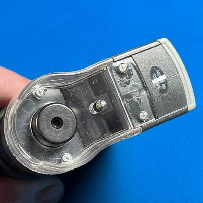 HAND HELD MAGNIFIER 60X - 120X, LIGHTED
