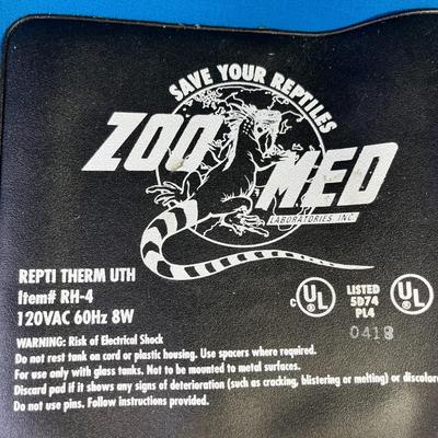 "ZOO MED" REPTILE TANK WARMER