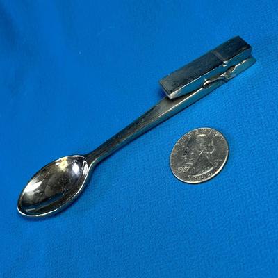 UNUSUAL METAL SPOON WITH CLOTHES PIN ON END