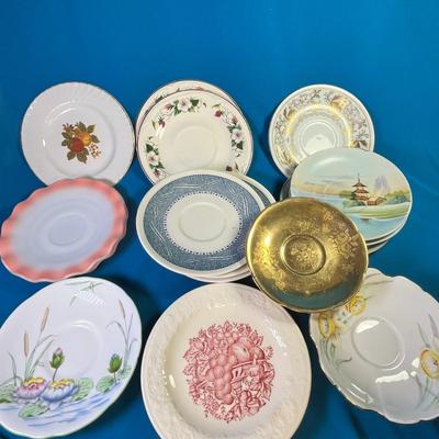 STACK OF CHINA AND GLASS SAUCERS GOOD FOR CRAFTS OR MOSAICS