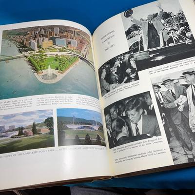 "PITTSBURGH: THE STORY OF AN AMERICAN CITY" BOOK by STEFAN LORANT