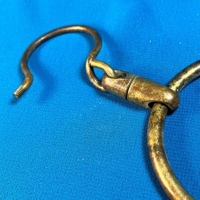 ANTIQUE BIG BRASS RING ON SWIVEL HOOK
