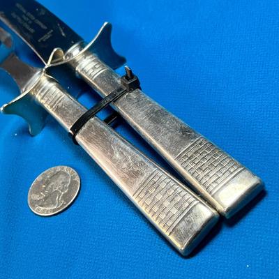 CARVING SET WITH SILVER PLATE HANDLES, MADE IN SHEFFIELD ENGLAND, BASKETWEAVE PATTERN
