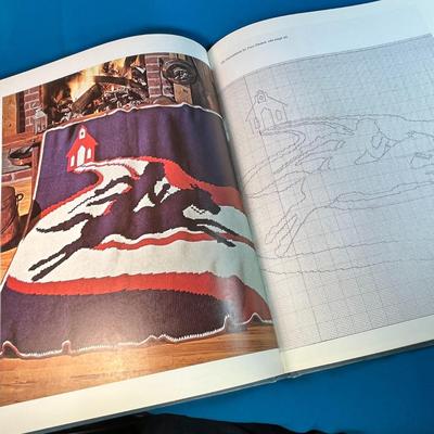 "AFGHANS: TRADITIONAL & MODERN" BOOK WITH COLOR PHOTOS, PATTERNS & INSTRUCTIONS