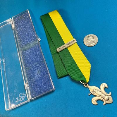 B.S.A.  L.D.S. AWARD PENDANT ON RIBBON "ON MY HONOR"  NEW IN CASE