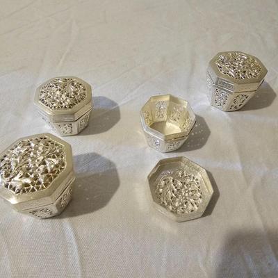 Silver Color Betel Nut Serving Set (BS-JS)