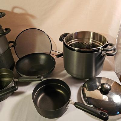 Stock and Sauce Pots by Circulon (K-KW)