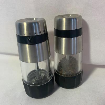 Large Selection of Kitchen Essentials (K-KW)