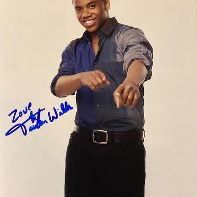 Tristan Wilds signed photo