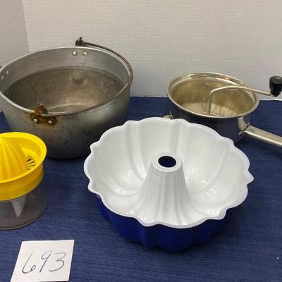 Kitchen Lot