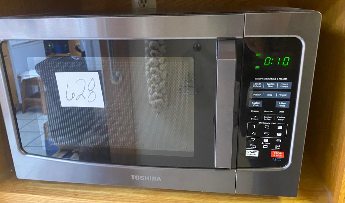 Toshiba Microwave | EstateSales.org