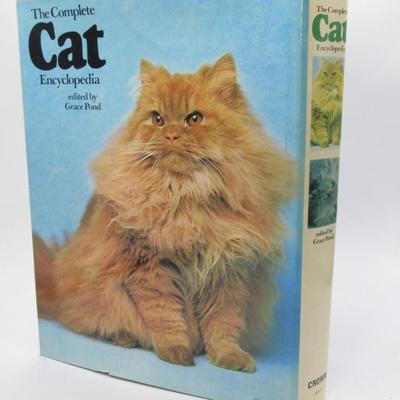 The Complete Cat Encyclopedia Hardback Coffee Table Grace Pond 1972