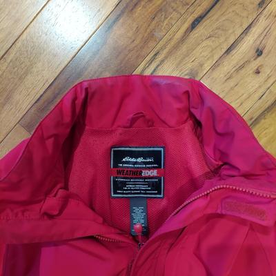 Size Large Eddie Bauer Coats, Oscar de la Renta Sweaters and more (PB-BBL)