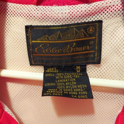 Size Large Eddie Bauer Coats, Oscar de la Renta Sweaters and more (PB-BBL)